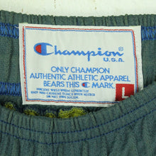 Laden Sie das Bild in den Galerie-Viewer, Vintage CHAMPION Sportshorts Gr. L mehrfarbig mit Logo Stickerei Shorts