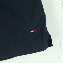 Laden Sie das Bild in den Galerie-Viewer, Vintage TOMMY HILFIGER Sportshorts Gr. M blau mit Logo Stickerei Shorts