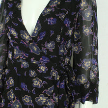 Laden Sie das Bild in den Galerie-Viewer, Second Hand GANNI Wickelkleid Gr. 36 schwarz mehrfarbig geblümt Kleid (*)