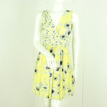 Laden Sie das Bild in den Galerie-Viewer, Second Hand ZARA Kleid Gr. S gelb schwarz weiß geblümt (*)