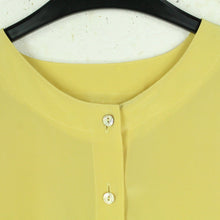 Laden Sie das Bild in den Galerie-Viewer, Vintage Bluse Gr. L gelb uni kurzarm