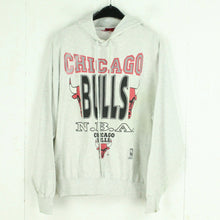 Laden Sie das Bild in den Galerie-Viewer, Vintage CHICAGO BULLS NBA Sweatshirt Gr. M grau meliert mit Print
