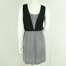 Laden Sie das Bild in den Galerie-Viewer, Second Hand CLAUDIE PIERLOT Kleid Gr. 40 schwarz weiß gemustert (*)