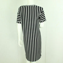 Laden Sie das Bild in den Galerie-Viewer, Second Hand SELECTED FEMME Kleid Gr. M schwarz weiß gestreift (*)