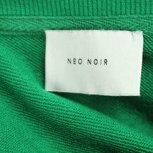 Laden Sie das Bild in den Galerie-Viewer, Second Hand NEO NOIR Sweatshirt Gr. 36 grün mit Print (*)