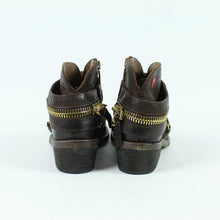 Laden Sie das Bild in den Galerie-Viewer, Second Hand MANILA GRACE Ankle Boots Gr. 37 braun Stiefeletten (*)