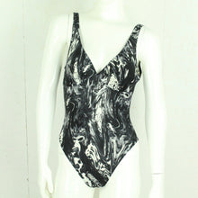 Laden Sie das Bild in den Galerie-Viewer, Vintage PROJECT Badeanzug Gr. M schwarz weiß Crazy Pattern 80s 90s Beachwear