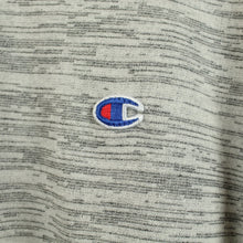 Laden Sie das Bild in den Galerie-Viewer, Vintage CHAMPION Sweatshirt Gr. XL grau meliert Logo Patch