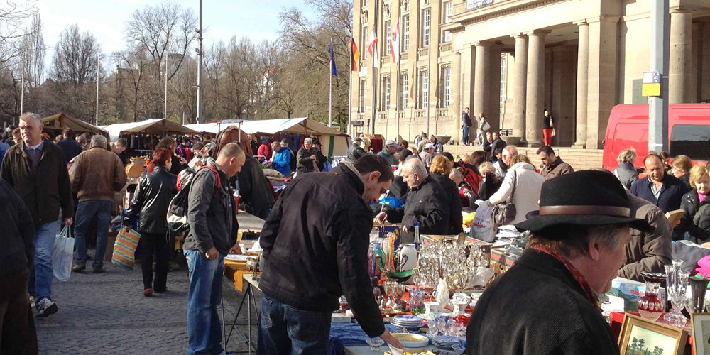 FLOHMARKT RATHAUS SCHÖNEBERG