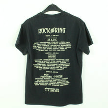 Laden Sie das Bild in den Galerie-Viewer, Vintage ROCK AM RING 2018 T-Shirt Gr. S schwarz mit Print und Backprint (*)