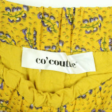 Laden Sie das Bild in den Galerie-Viewer, Second Hand CO'COUTURE Rock Gr. M gelb lila gemustert (*)