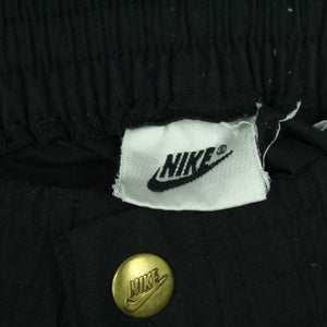 Vintage NIKE Sportshorts Gr. M schwarz mit Stickerei Shorts