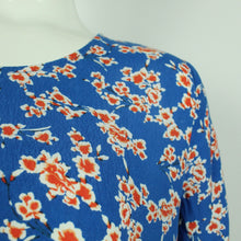 Laden Sie das Bild in den Galerie-Viewer, Second Hand PIECES Midikleid Gr. S blau mehrfarbig geblümt (*)