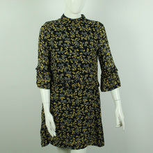 Laden Sie das Bild in den Galerie-Viewer, Second Hand GANNI Kleid Gr. 40 schwarz mehrfarbig geblümt (*)