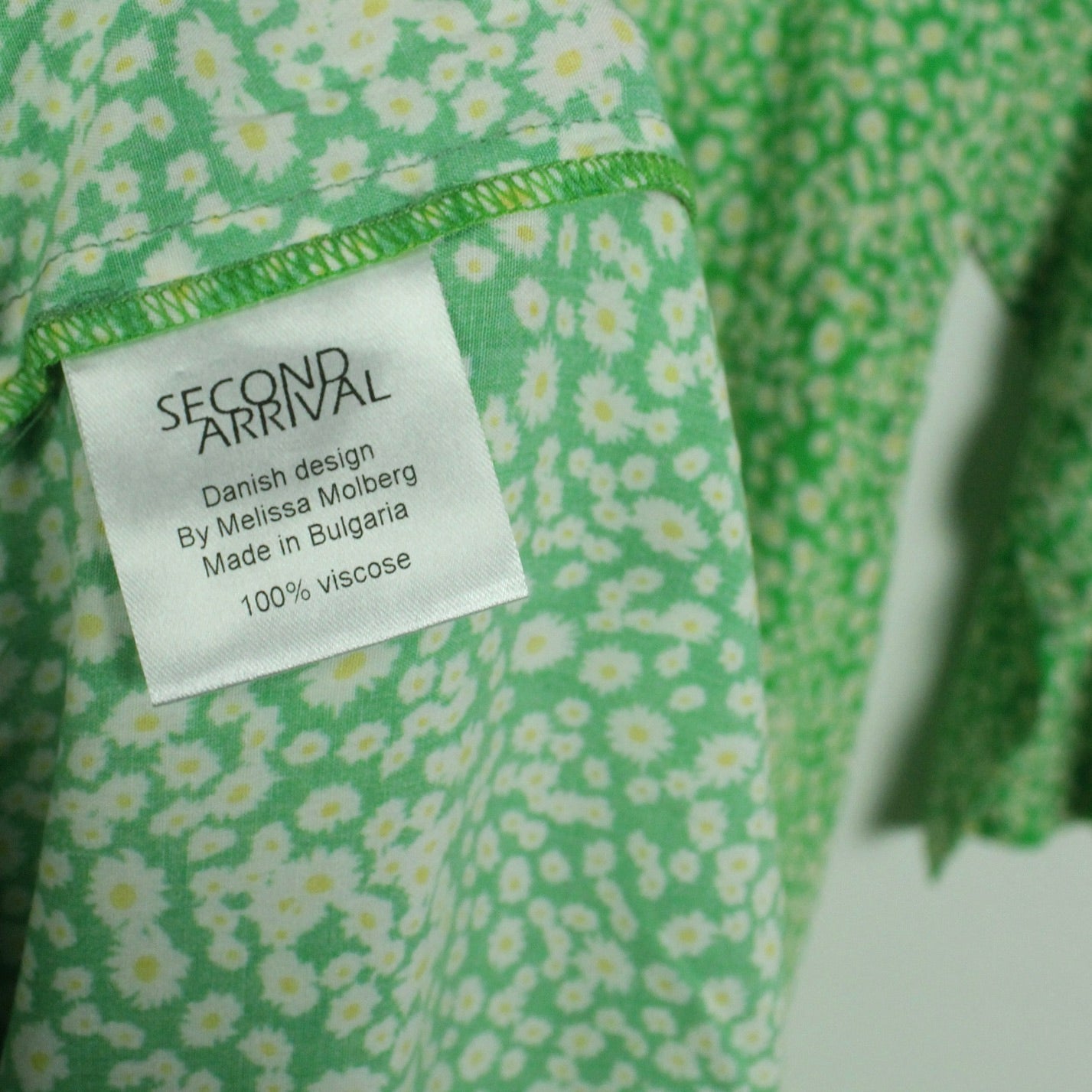 Second Hand SECOND ARRIVAL Kleid Gr. 38 grün weiß geblümt (*)