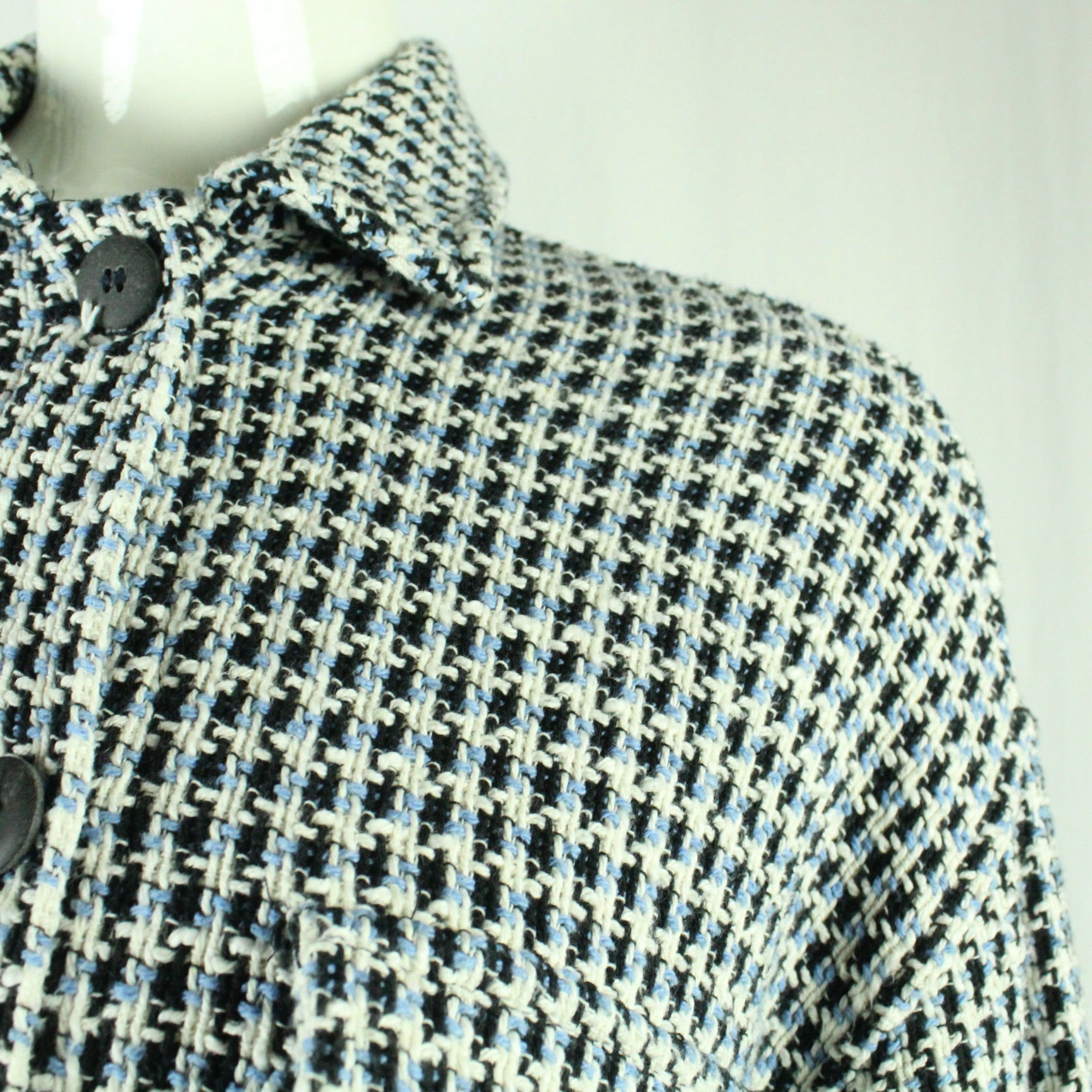 Second Hand ZARA Hemdjacke Gr. S weiß schwarz blau gemustert (*)