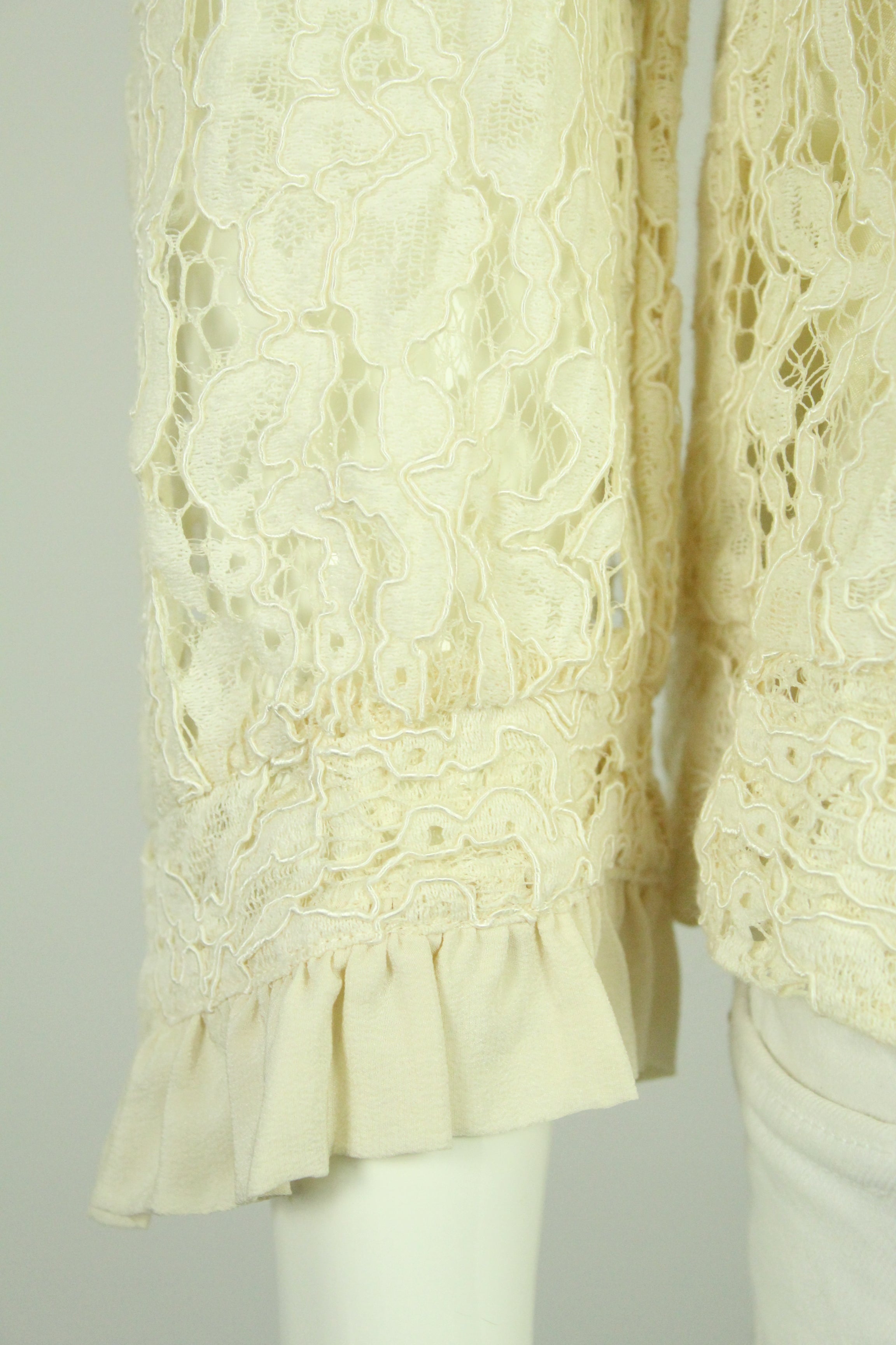 Second Hand BAUM UND PFERDGARTEN Spitzenbluse Gr. 40 vanille (*)