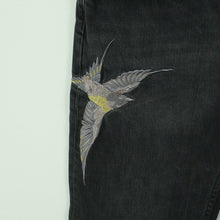 Laden Sie das Bild in den Galerie-Viewer, Second Hand ALL SAINTS Jeans Gr. W28 grau mit Stickerei (*)