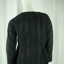Laden Sie das Bild in den Galerie-Viewer, Second Hand COS Kleid Gr. 42 schwarz gestreift 3/4-Arm (*)
