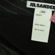 Laden Sie das Bild in den Galerie-Viewer, Second Hand JIL SANDER Rock Gr. 36 anthrazit Nadelstreifen (*)