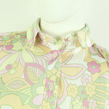 Laden Sie das Bild in den Galerie-Viewer, Second Hand NLY ONE Bluse Gr. M mehrfarbig 70s Style NEU (*)
