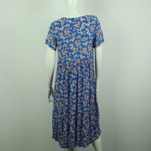 Laden Sie das Bild in den Galerie-Viewer, Second Hand PIECES Midikleid Gr. S blau mehrfarbig geblümt (*)