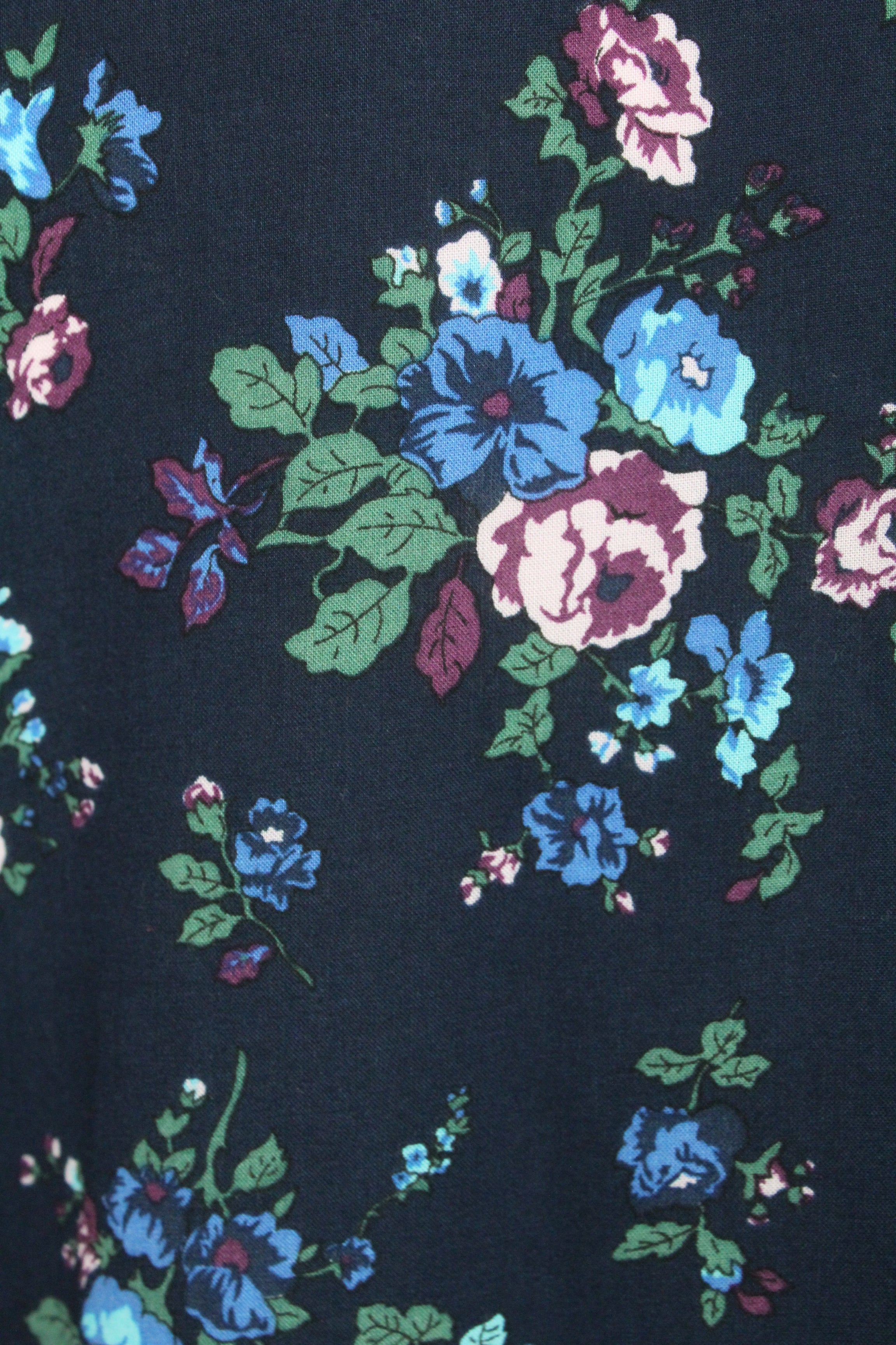 Second Hand MADS NORGAARD Bluse Gr. 38 dunkelblau geblümt (*)