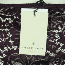 Laden Sie das Bild in den Galerie-Viewer, Second Hand ROSEMUNDE Spitzenkleid Gr. S lila uni Spitze Kleid NEU (*)