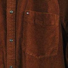 Laden Sie das Bild in den Galerie-Viewer, Second Hand TOMMY HILFIGER Cordhemd Gr. L braun Cord SLIM FIT langarm (*)