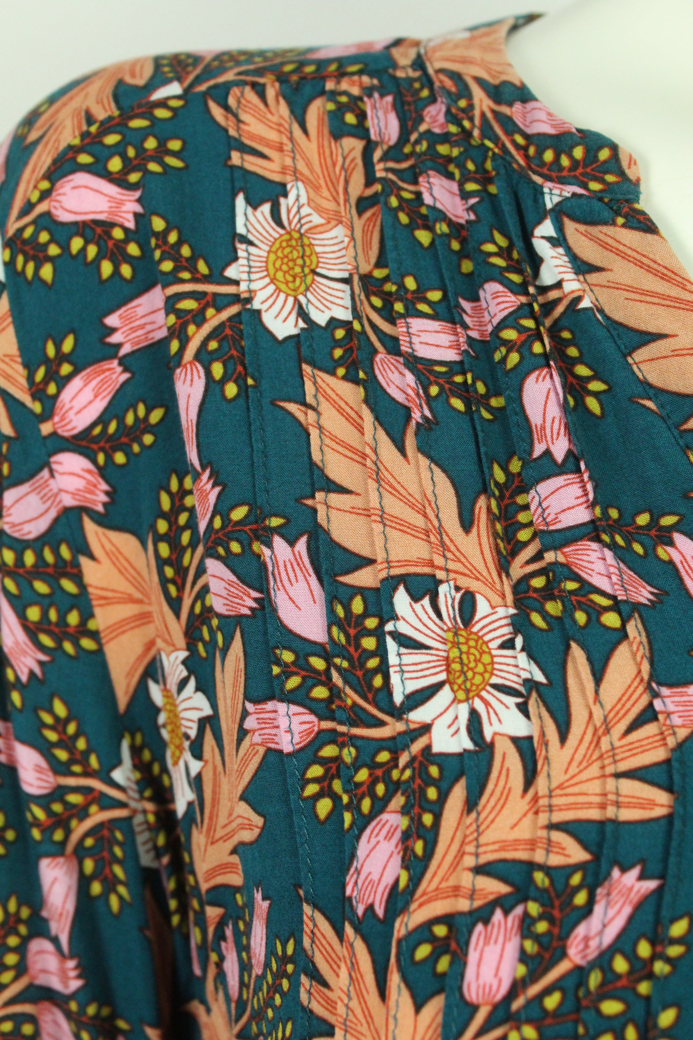 Second Hand LOLLYS LAUNDRY Bluse Gr. L mehrfarbig geblümt (*)