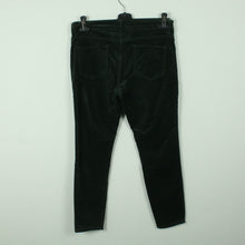 Laden Sie das Bild in den Galerie-Viewer, Second Hand CLOSED Jeans Gr. W31 grün uni Samt (*)