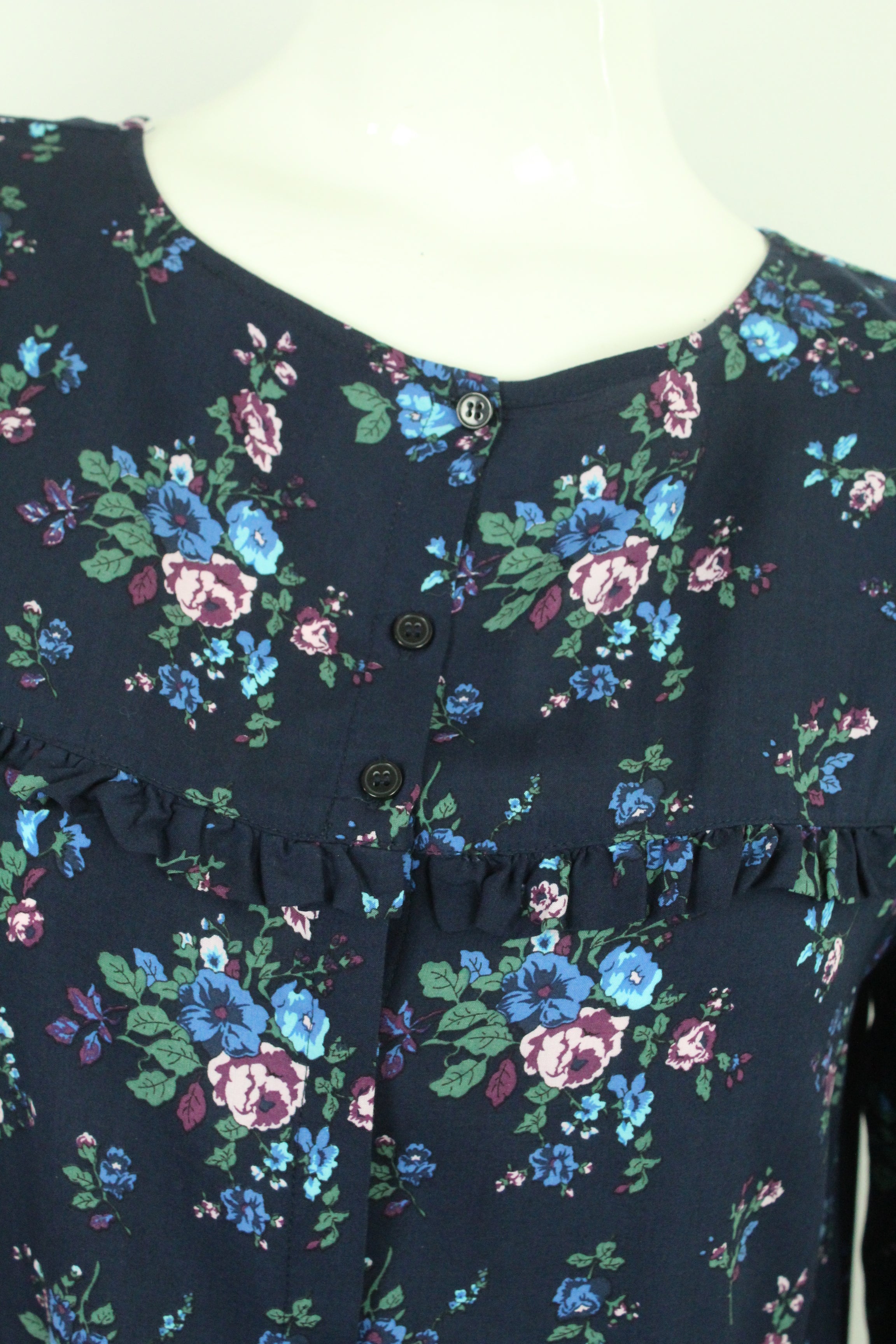 Second Hand MADS NORGAARD Bluse Gr. 38 dunkelblau geblümt (*)