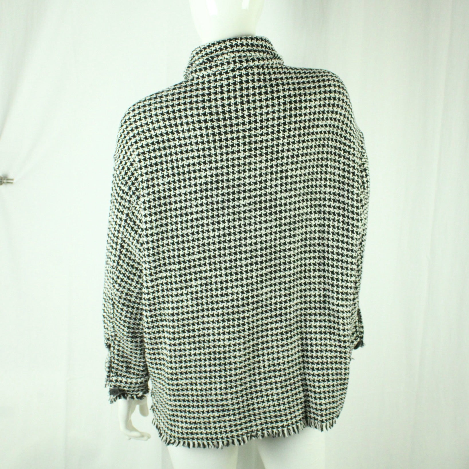 Second Hand ZARA Hemdjacke Gr. S weiß schwarz Hahnentritt (*)