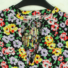 Laden Sie das Bild in den Galerie-Viewer, Second Hand MBYM Bluse Gr. XS schwarz bunt geblümt (*)