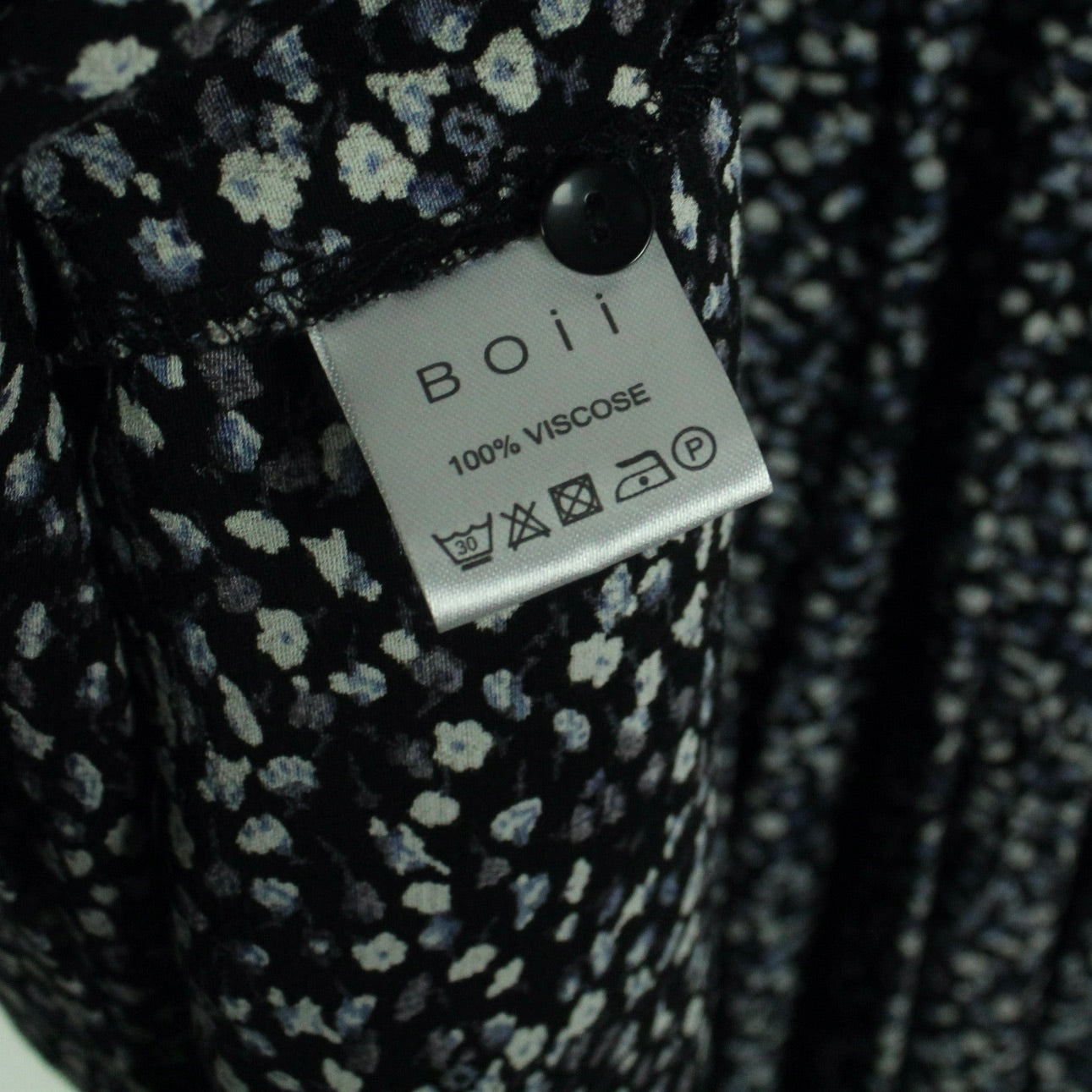 Second Hand BOII Kleid Gr. M blau geblümt (*)