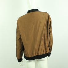 Laden Sie das Bild in den Galerie-Viewer, Second Hand ONE TWO LUXZUZ Blouson Gr. 44 braun (*)