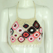 Laden Sie das Bild in den Galerie-Viewer, Handgestricktes Boho Stricktop Gr. Einheitsgröße beige mehrfarbig Häkeltop mit Perlen NEU