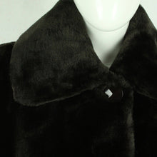 Laden Sie das Bild in den Galerie-Viewer, Second Hand GOLDSTEIN COPENHAGEN Fake Fur Mantel Gr. 42 braun (*)