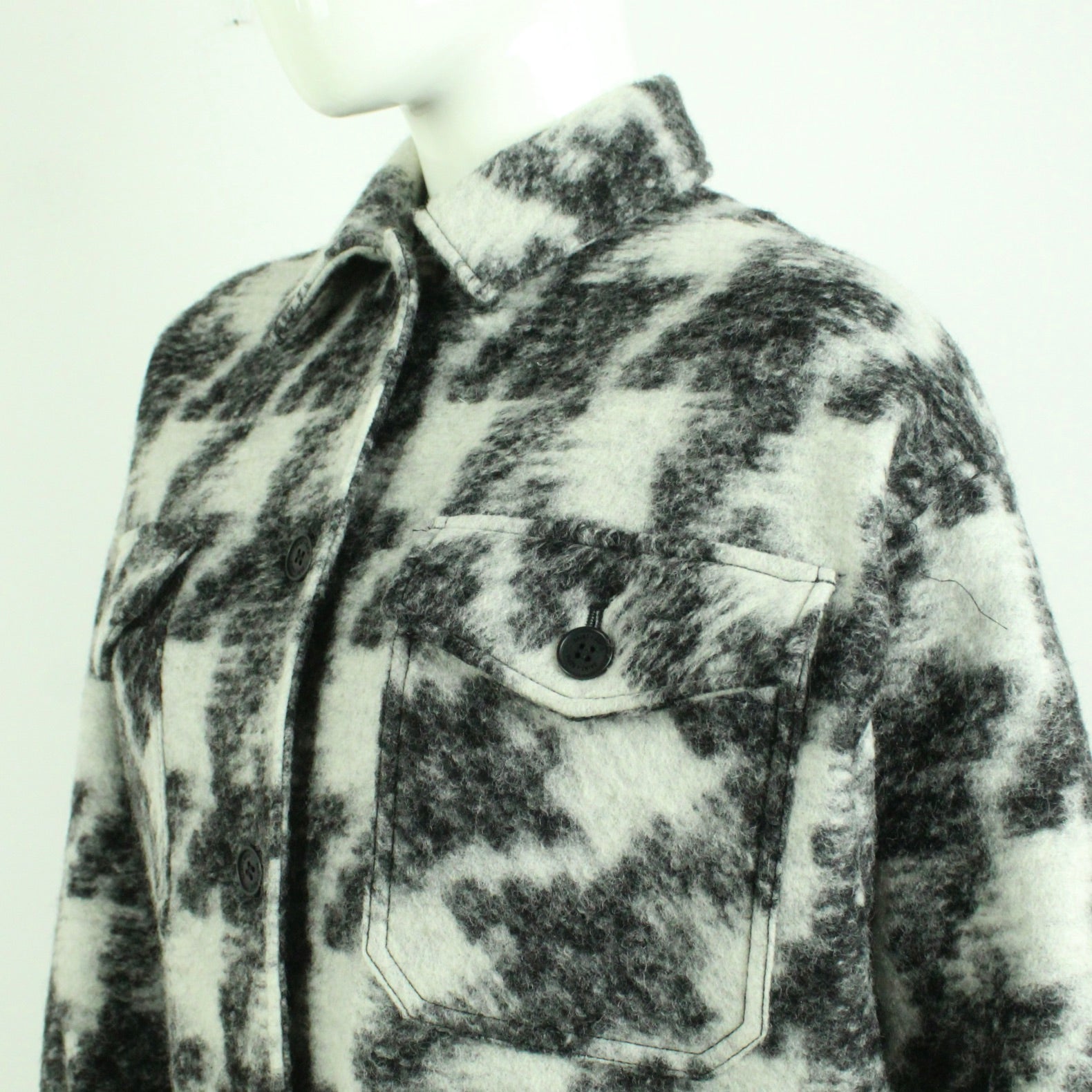 Second Hand SAINT + SOFIA Jacke Gr. M schwarz weiß gemustert (*)