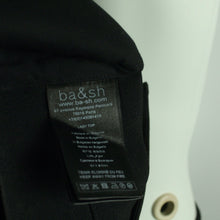 Laden Sie das Bild in den Galerie-Viewer, Second Hand BA&amp;SH Top Gr. 1 schwarz uni Cut Outs (*)