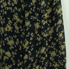 Laden Sie das Bild in den Galerie-Viewer, Second Hand GANNI Bluse Gr. S blau mehrfarbig geblümt (*)