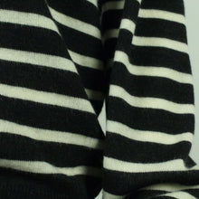 Laden Sie das Bild in den Galerie-Viewer, Second Hand BRUUNS BAZAAR Wollpullover Gr. XL grau weiß gestreift Strick Wolle Pullover (*)