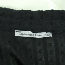 Laden Sie das Bild in den Galerie-Viewer, Second Hand COPENHAGEN LUXE Bluse Gr. S/M schwarz uni strukturiert (*)