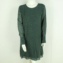 Laden Sie das Bild in den Galerie-Viewer, Second Hand SECOND FEMALE Kleid mit Seide Gr. XL grün gemustert Glitzer (*)