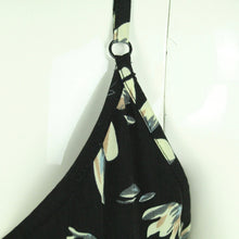 Laden Sie das Bild in den Galerie-Viewer, Vintage Y2K Kleid Gr. L schwarz geblümt Slip Dress