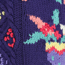 Laden Sie das Bild in den Galerie-Viewer, Vintage Pullover Gr. M lila bunt Crazy Pattern Strick