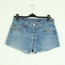 Laden Sie das Bild in den Galerie-Viewer, Second Hand LEVIS Jeansshorts Gr. W34 blau Mod. 501 Denim Shorts (*)