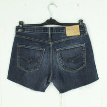 Laden Sie das Bild in den Galerie-Viewer, Second Hand LEVIS Jeansshorts Gr. 33 blau Mod. 501 Denim Shorts (*)