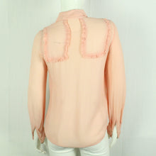 Laden Sie das Bild in den Galerie-Viewer, Second Hand BAUM UND PFERDGAREN Bluse Gr. 36 lachs uni (*)