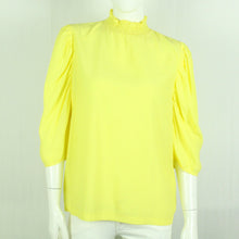 Laden Sie das Bild in den Galerie-Viewer, Second Hand SISTERS POINT Bluse Gr. M gelb uni (*)